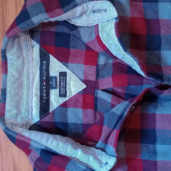 Tommy Hilfiger Shirt Men's Ted Blue Gray Plaid Camp Collared Button Down - Picture 4 of 4